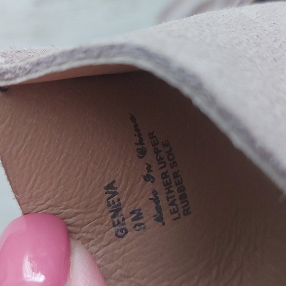 Donald Pliner Geneva Beige Suede Heeled Sandals With Snake Skin Heels Size 9 - Picture 8 of 8